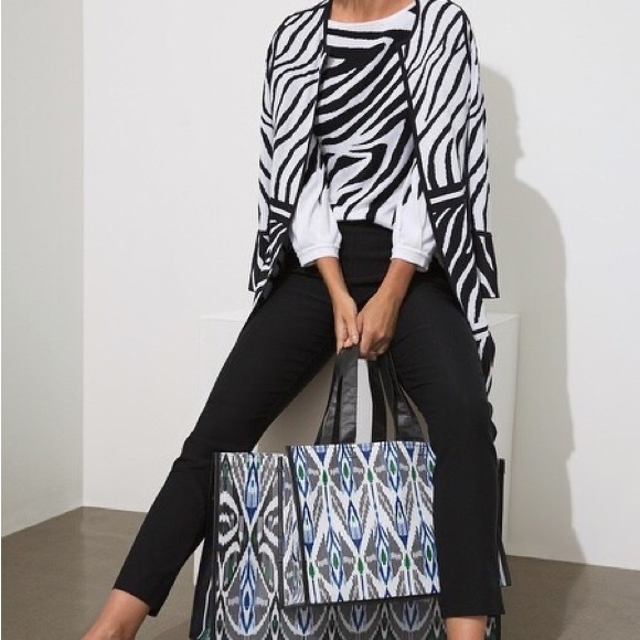 Chico’s reusable two tote - Picture 2 of 2